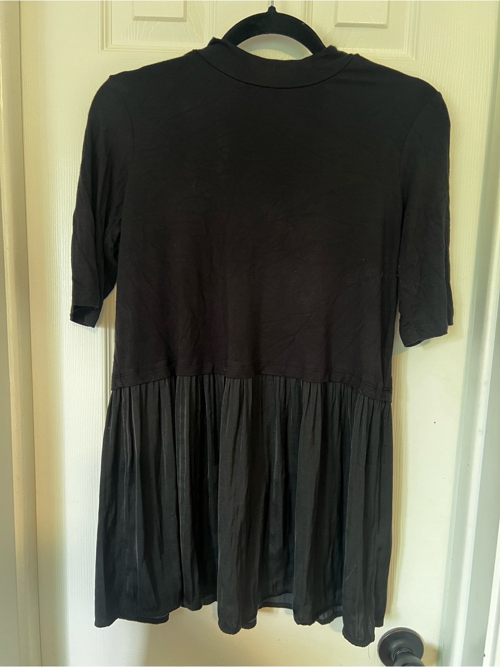 A Pea in the Pod Black Maternity Tunic Top